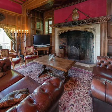 Live Your Dream At Castle In The Of 度假居 斯帕